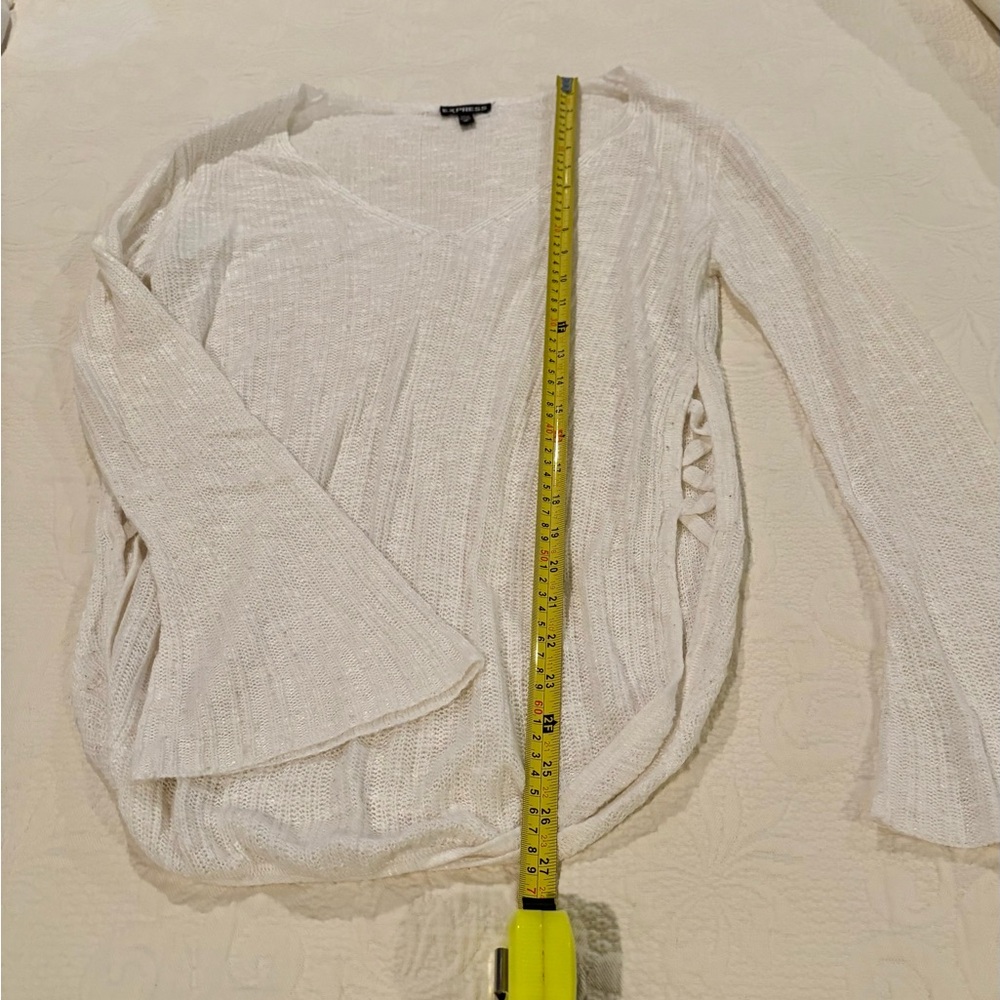 Express White Long Sleeve Women's Sweater